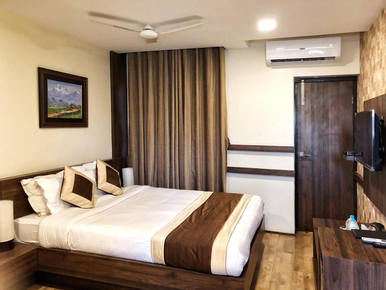 Hotel Kailas Pvt Ltd Birganj Exterior photo